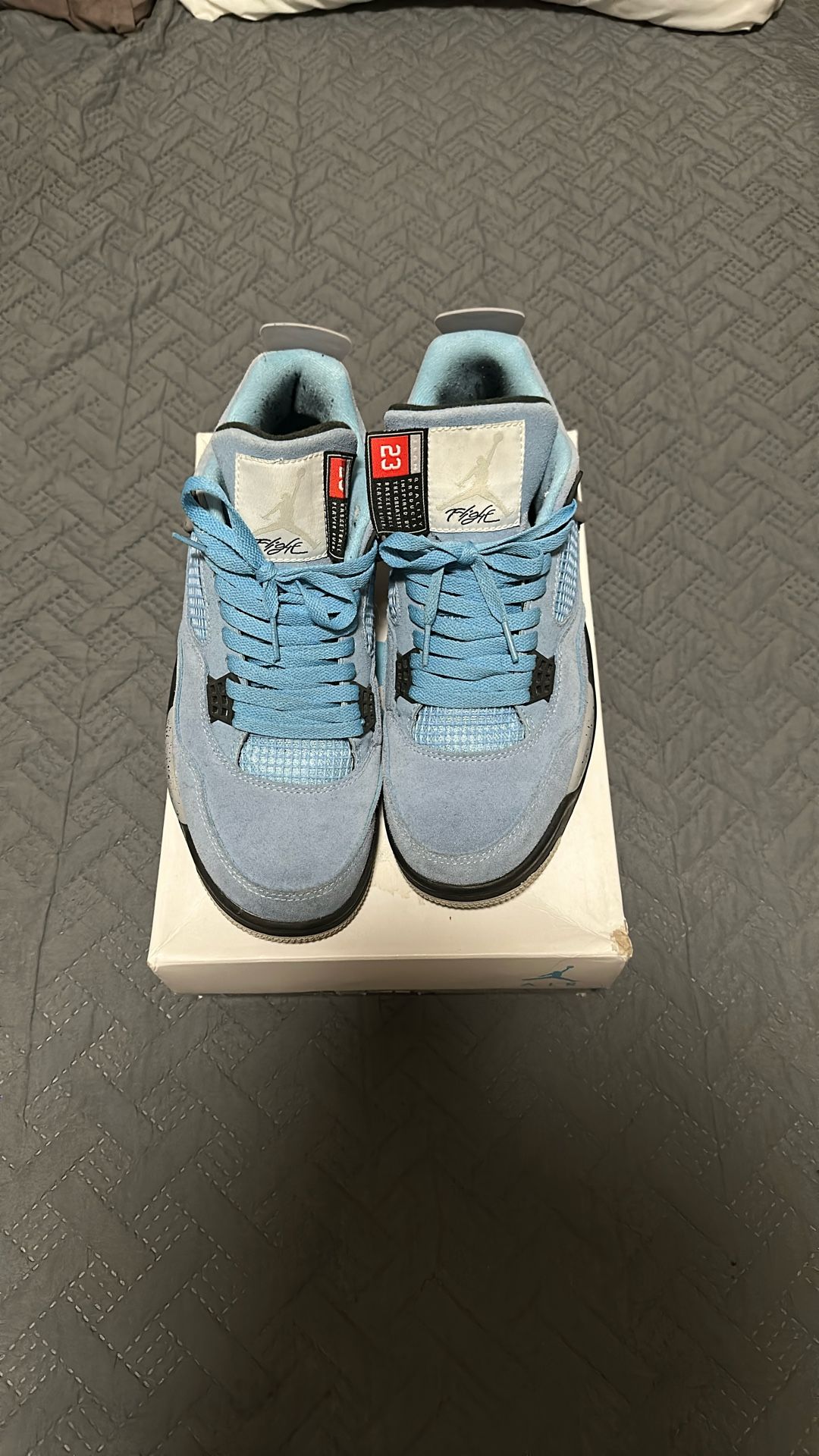Jordan 4 UNC Blue Size 10
