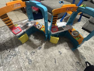 Kids play kitchen taco truck used