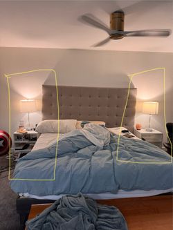 2 White Modern Night Stands / 2 Lamps
