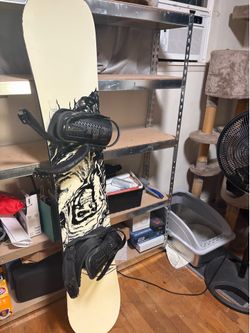 156 Atomic Snowboard w/ bindings & helmet