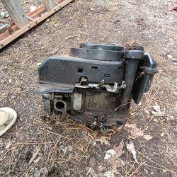 Toro lawnmower engine