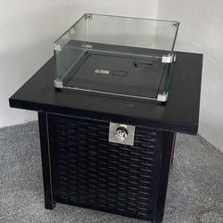 Ciays 28 Inch Propane Fire Pit CSA-Listed Outdoor Fire Pit Table, 50,000 BTU Steel Gas Fire Pits with Lid and Lava Rock, Add Warmth and Ambience to Pa