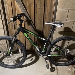 Mountain Bike Trek Rides Great 13” Frame 26” New Tires