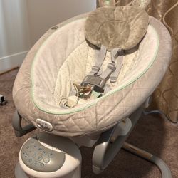 Graco Removable Rocker -  Baby Swing & Portable Rocker