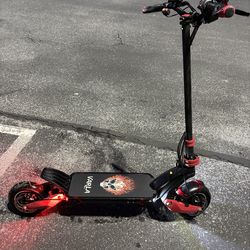Varla Eagle One Dual Motor Electric Scooter