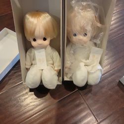 Precious Moments- Jesus Loves Me Dolls