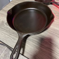 Wagner #8 Cast Iron Skillet