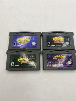 Crash Bandicoot  GBA 4 game bundle Titans, Adventure, n-Tranced, Purple