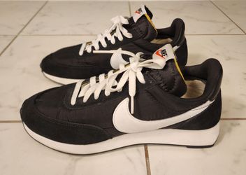 Nike Air Tailwind 79 sneakers in the classic black and white colorway Size 8.5 Men's
