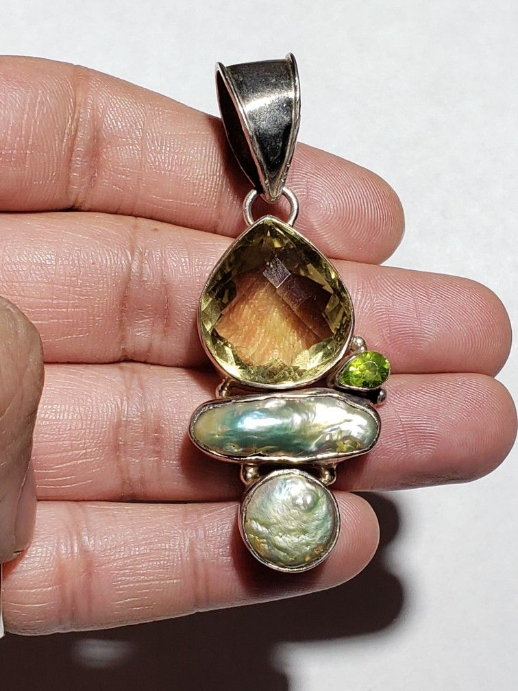 Sterling Silver Multi Stones Pendant/locket