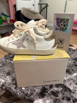Golden Goose Size 24