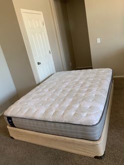 QUEEN SEALY FIRM MATTRESS AND FREE BOX SPRING