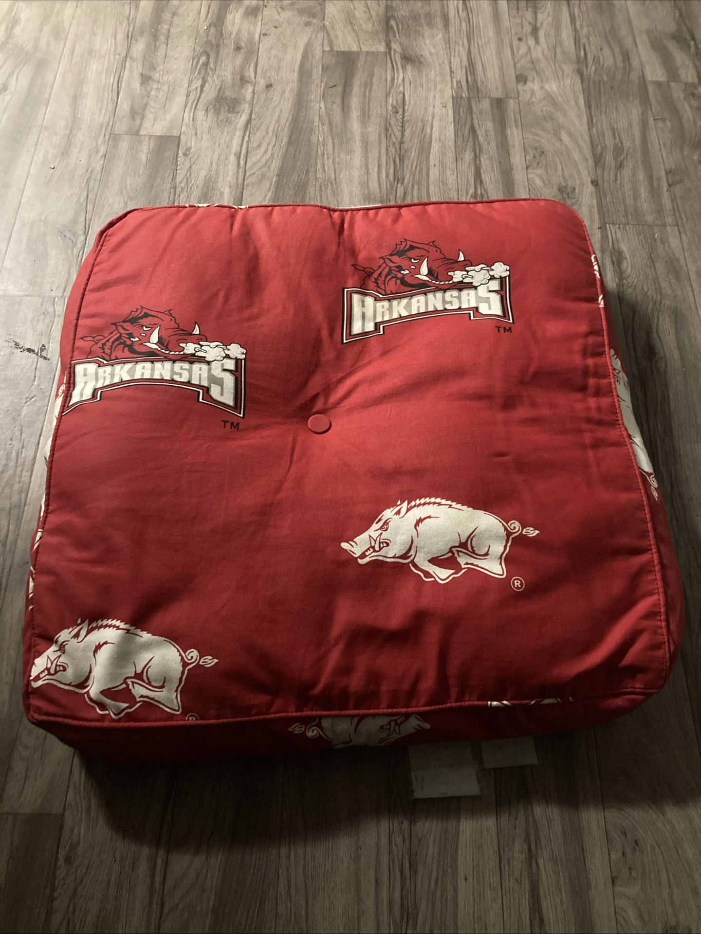 Arkansas Collectors Item Dog Bed Collectibles & Art