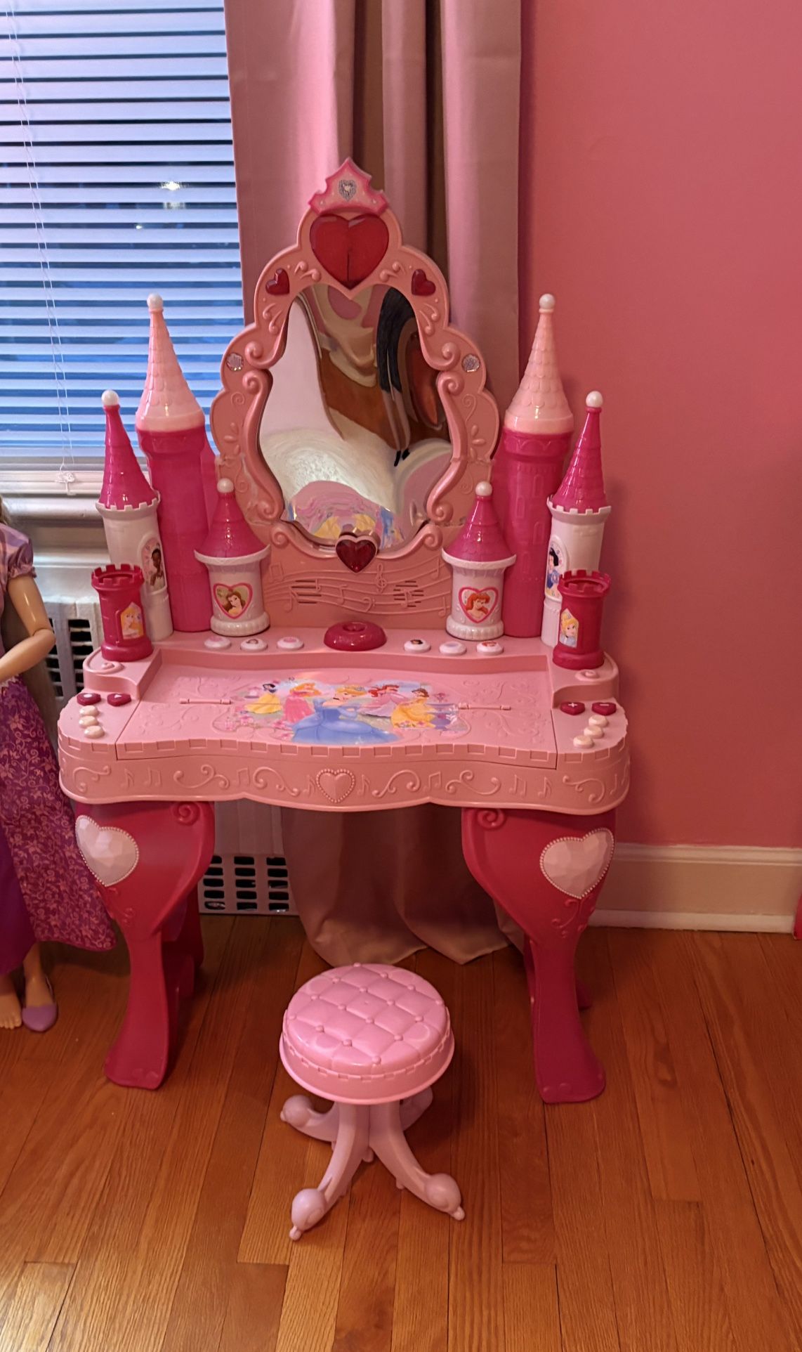 Disney Princess Piano/ Vanity