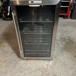 Newair Wine Fridge 
