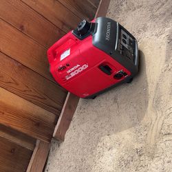Honda EU2000i Generator $700 FIRM NO LESS