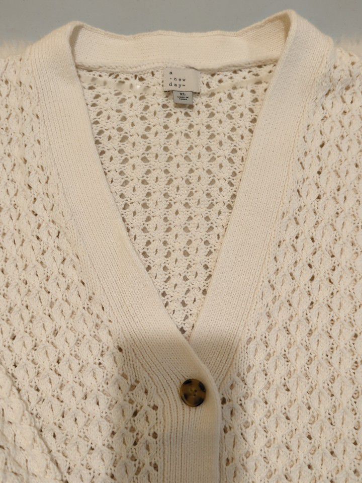 A New Day Crochet Cropped Cream White XL Women's Cardigan 