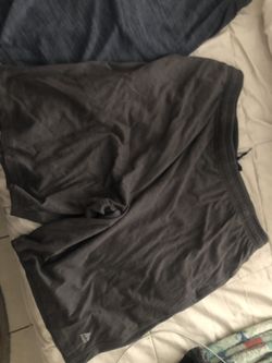 New Reebok shorts size xl