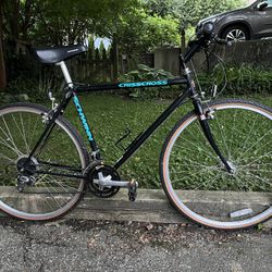 medium / large hybrid bike 