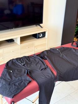 Healing Hands Scrub Set – Black – Very good condition / Uniforme Size: S