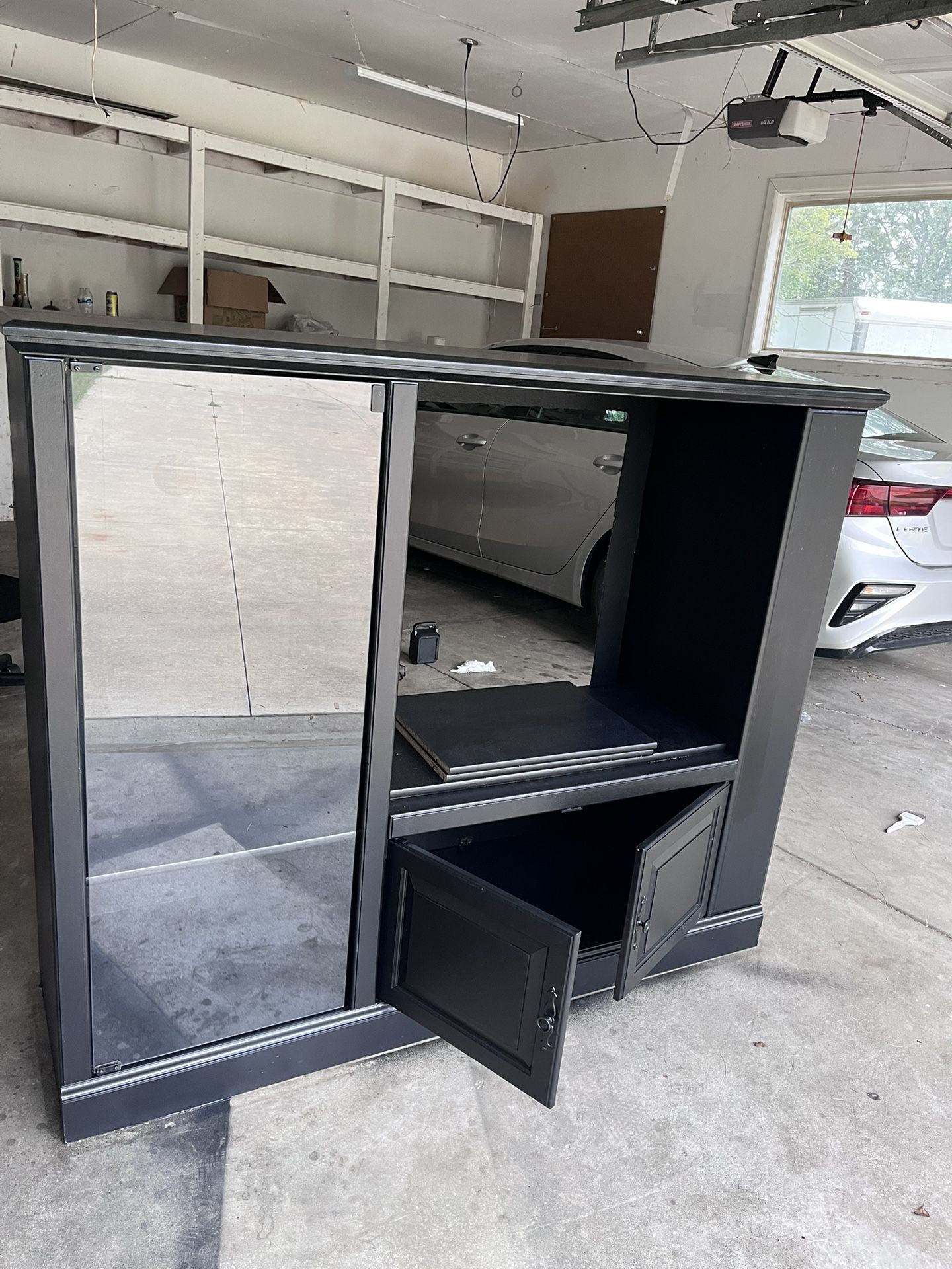 TV STAND