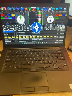 Laptop Dellicore7. Windows 11. Incluye programas