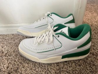 Nike Air Jordan 2/3 size 10 new