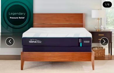 New Tempur-Pedic Adapt King Mattress