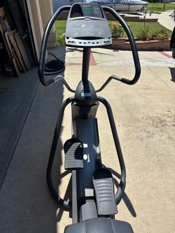 Elliptical trainer Precor EFX Elliptical trainer