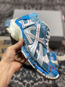 b.alenciaga runner