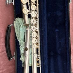 Selmer 1206 Flute With Case