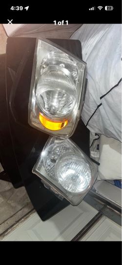 07-09 Dodge Durango Headlight Assembly’s