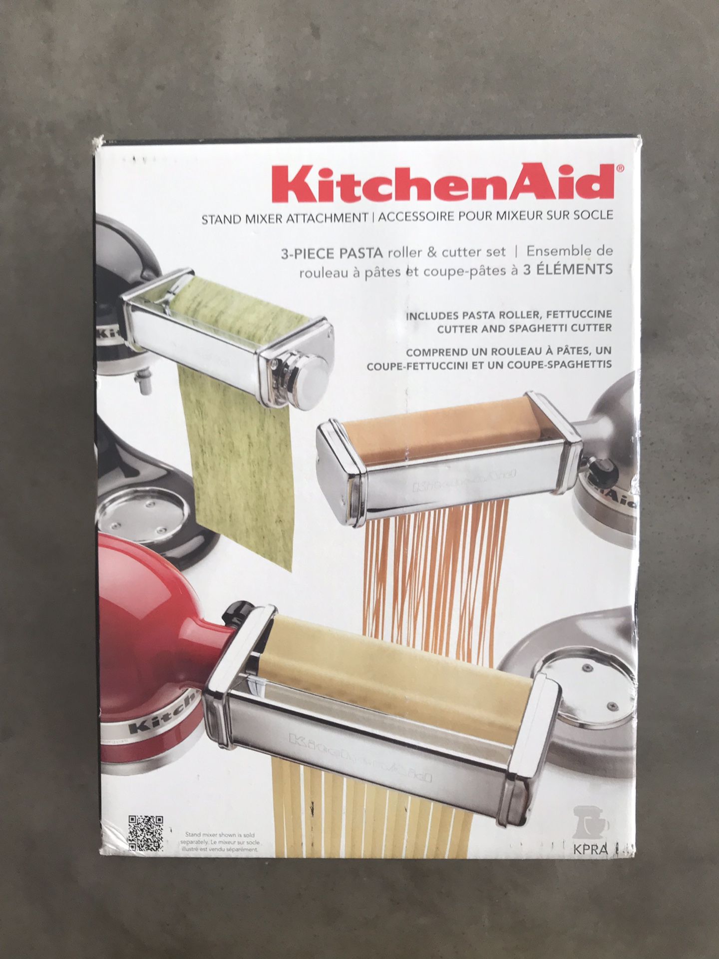 NEW KitchenAid 3 Piece Pasta Roller & Cutter Attachment Set Silver - KSMPRA  for Sale in Boca Raton, FL - OfferUp