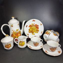 Vintage Seltmann Weiden Bavaria Tea Set of 15 Porcelain Fruit Motif Weiden Bavaria 