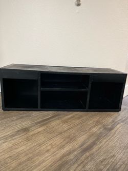 HANDMADE TV FLOATING SHELF
