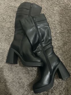 High square toe size 5.5 boots
