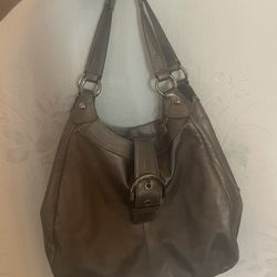 Beautiful Coach popular purse