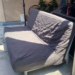 Futon 