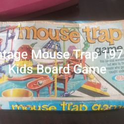 1975 MouseTrap Board Game 