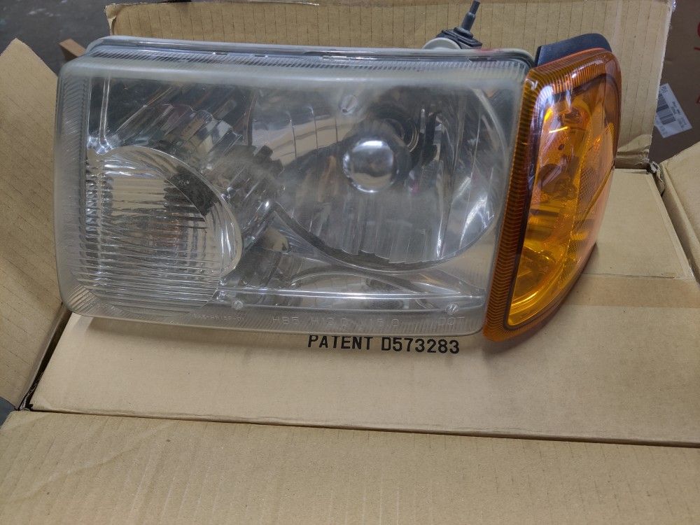 Ford Ranger Headlights (Pair)
