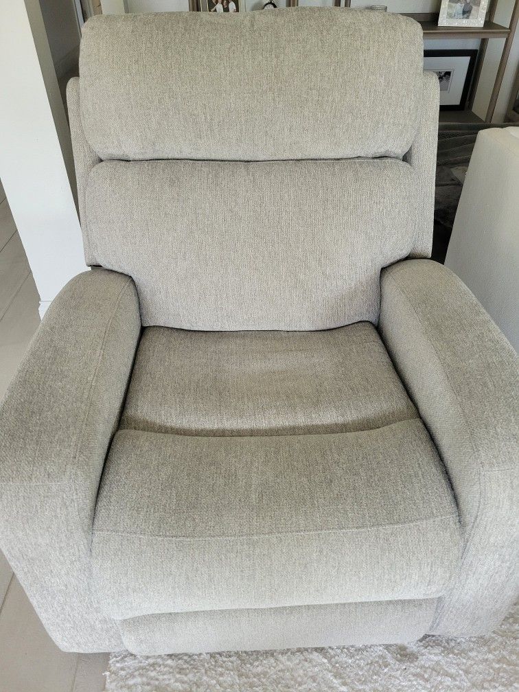 Almost New Living Spaces Recliner