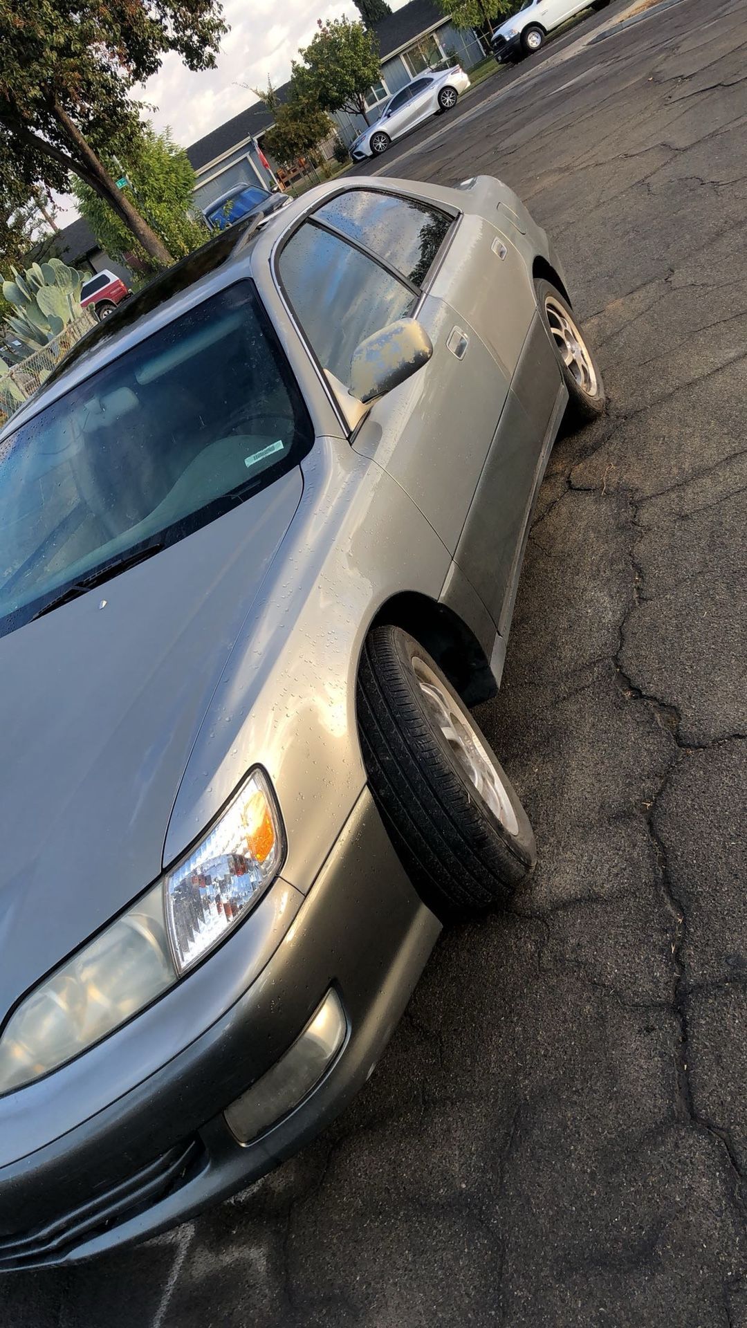 2000 Lexus ES 300 For Parts