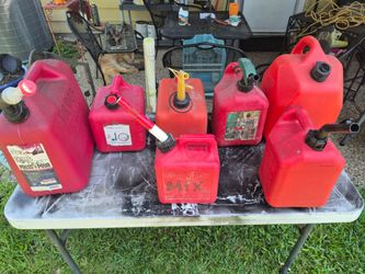 Nice Used 7 gasoline containers.