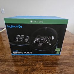 Logitech G920 Racing Wheel
