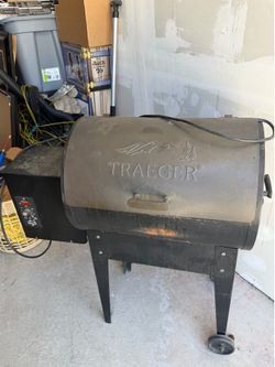 Traeger grill works good small pellet