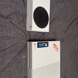 Xbox One And Xbox Series S 