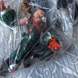 Anime Figure: Katsuki Bakugo (MHA) - Perfect for Fans/Gifts!