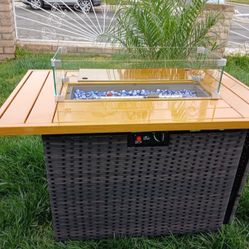 Brand New Patio Fire Pit Propane 36x25