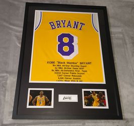 Kobe Bryant Los Angeles Lakers framed Jersey