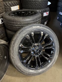 22” GMC Replica wheels & tires (6x5.5)